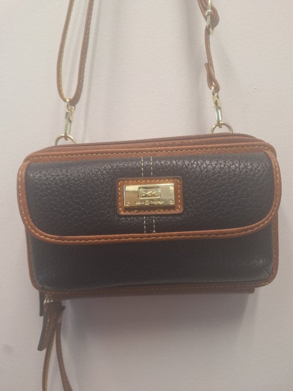 BOC Crossbody with Adjustable Strap NWOT